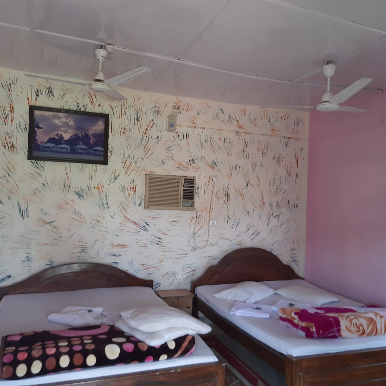 Gorumara Nature's Cottage Photo